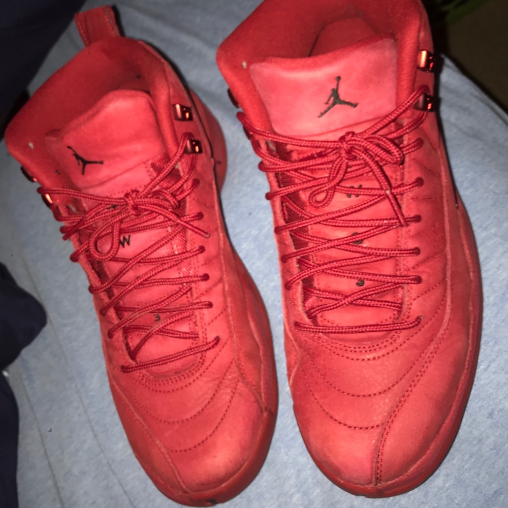 Gym Red 12s